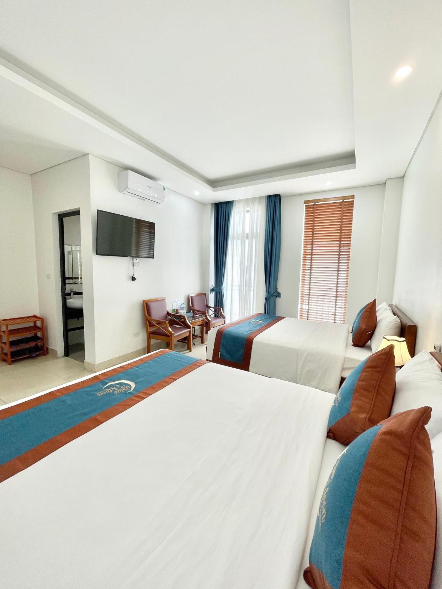 Hotel Blue Moon Tam Ðảo Extérieur photo